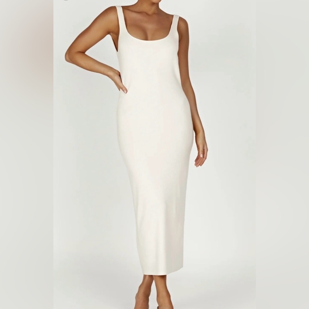 Meshki Off-White Scoop Neck Ribbed Maxi Dress